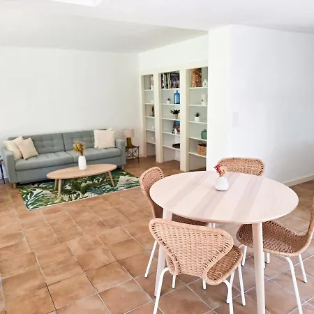 Rez-de-villa Independant Clim Escalet Holiday home Ramatuelle